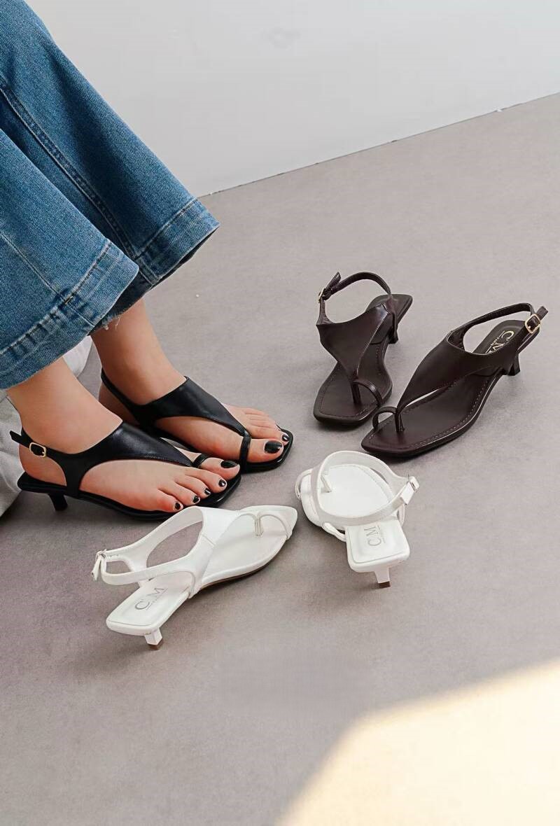 Sandały płaskie damskie Roz 36-41/ 12 par 1